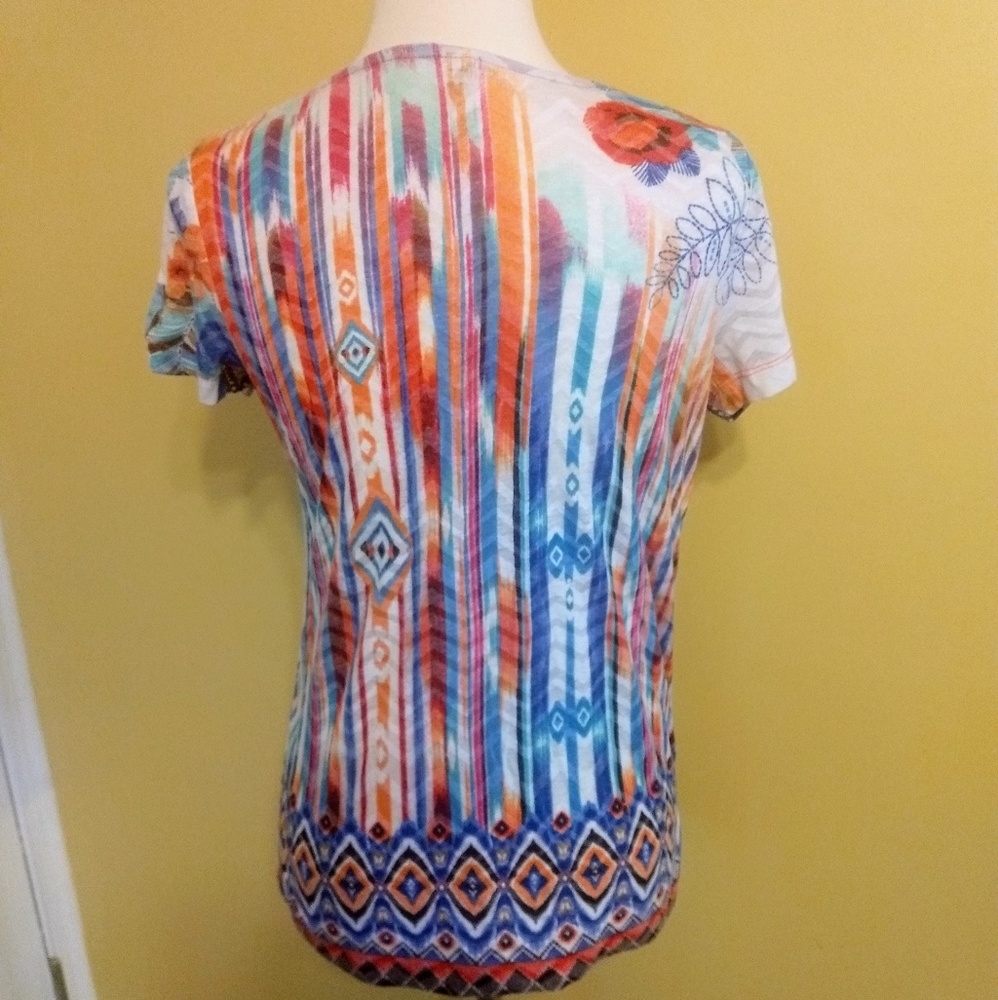 Thomas & Olivia embellished t-shirt sz small *K - Picture 7 of 7